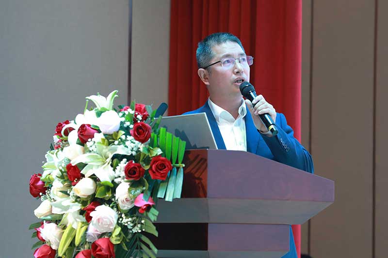 20561687.jpg 076A1091.jpg